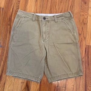 Hollister Short